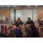 Una empresa comercializa en Pontevedra y O Morrazo bolsas ecológicas para el plan con anuncios publicitarios
